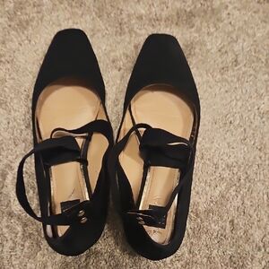 Elegant Black Women's Shoes